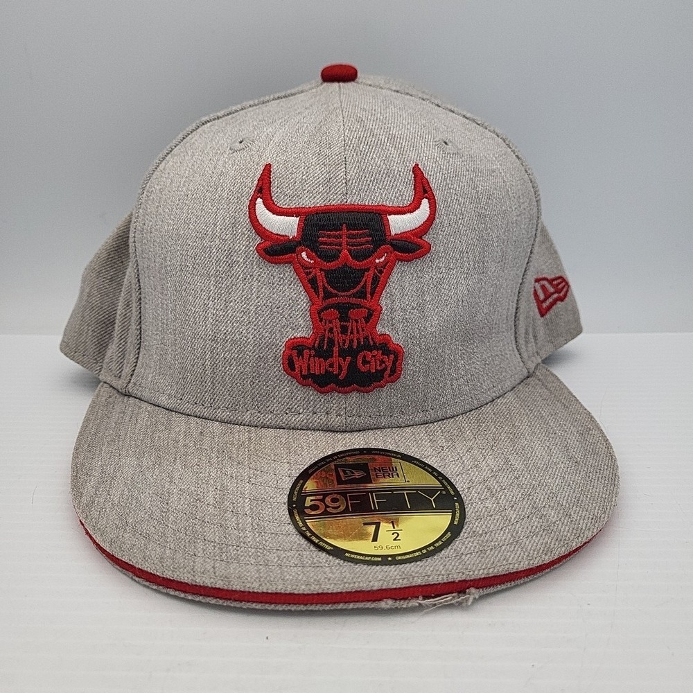 Chicago Bulls Hat Cap New Era 59Fifty Fitted Size 7 1/2 NBA Basketball Gray Men